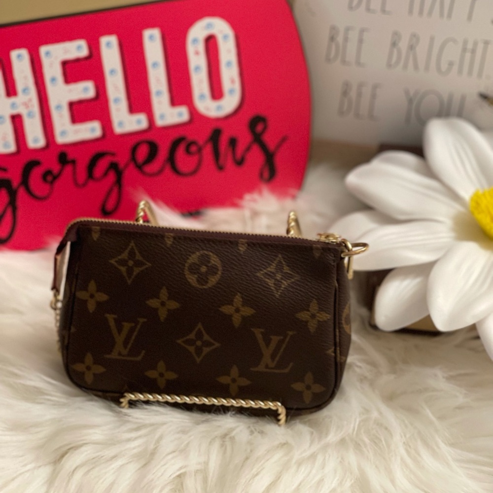 Louis Vuitton phochette Monogram ❤️ - Picture 2 of 14